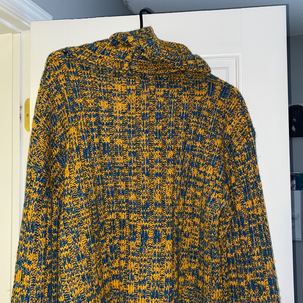 Yellow and Blue Longsleeve Turtleneck